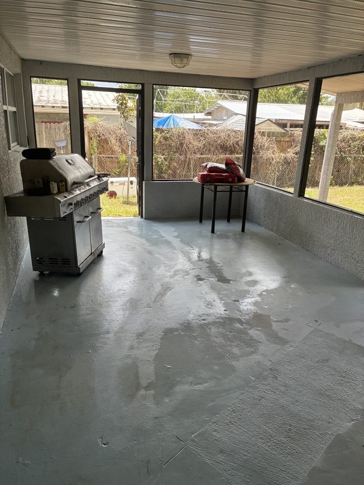 Lanai & Patio